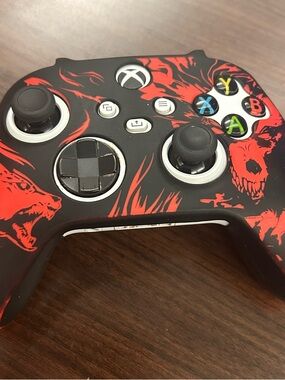 Xbox Wireless Controller with Red Skull Graphic